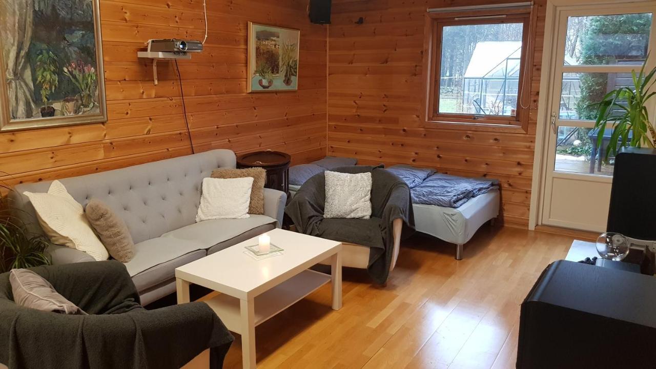 One-Room Cabin Without Shower Time Exterior photo